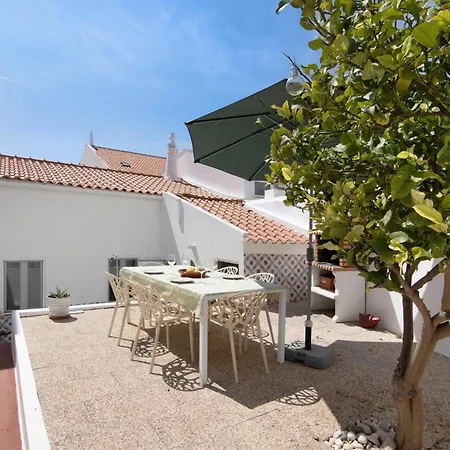 Casa Limoeiro * 阿尔布费拉